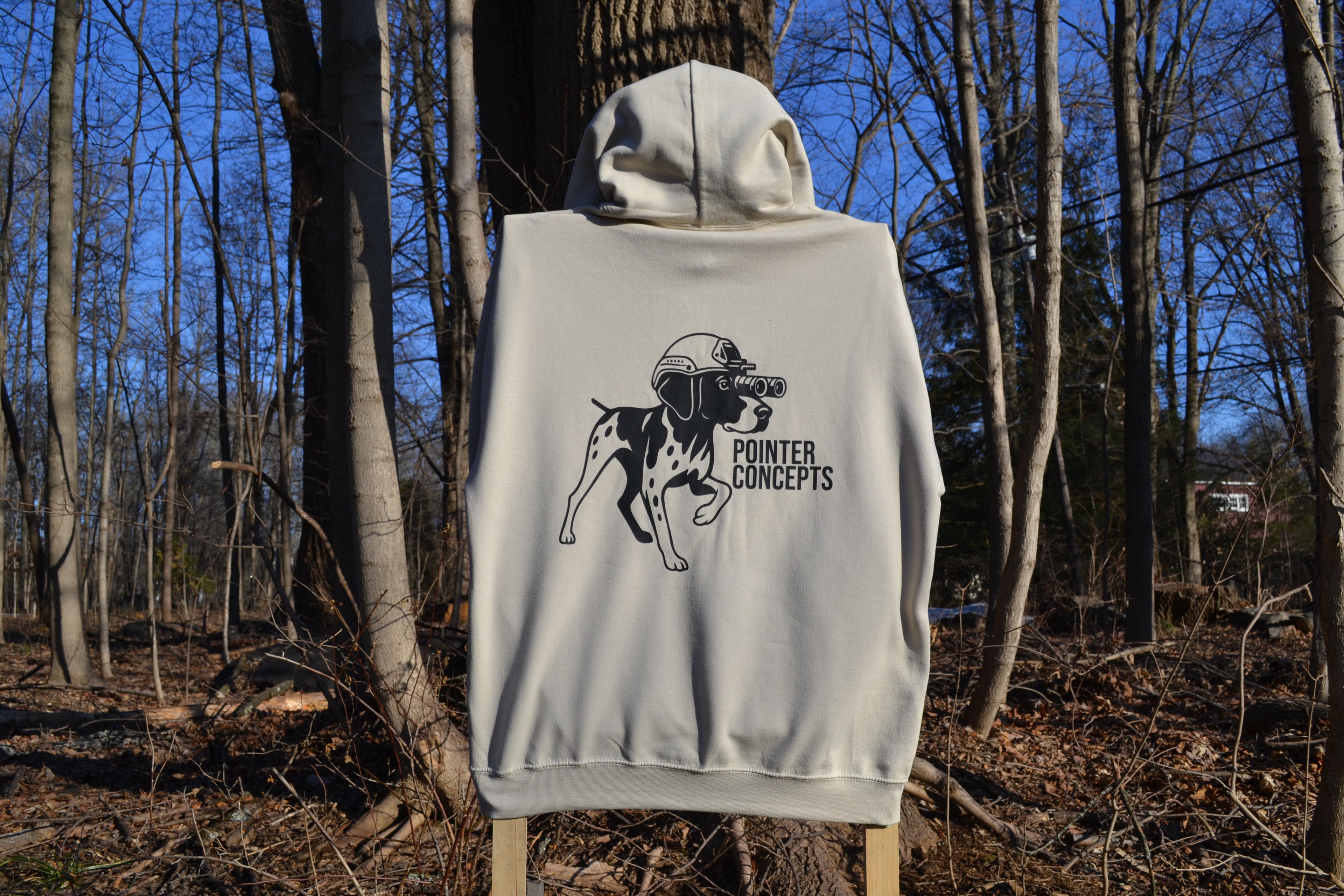 TUCKER LOGO HOODIE