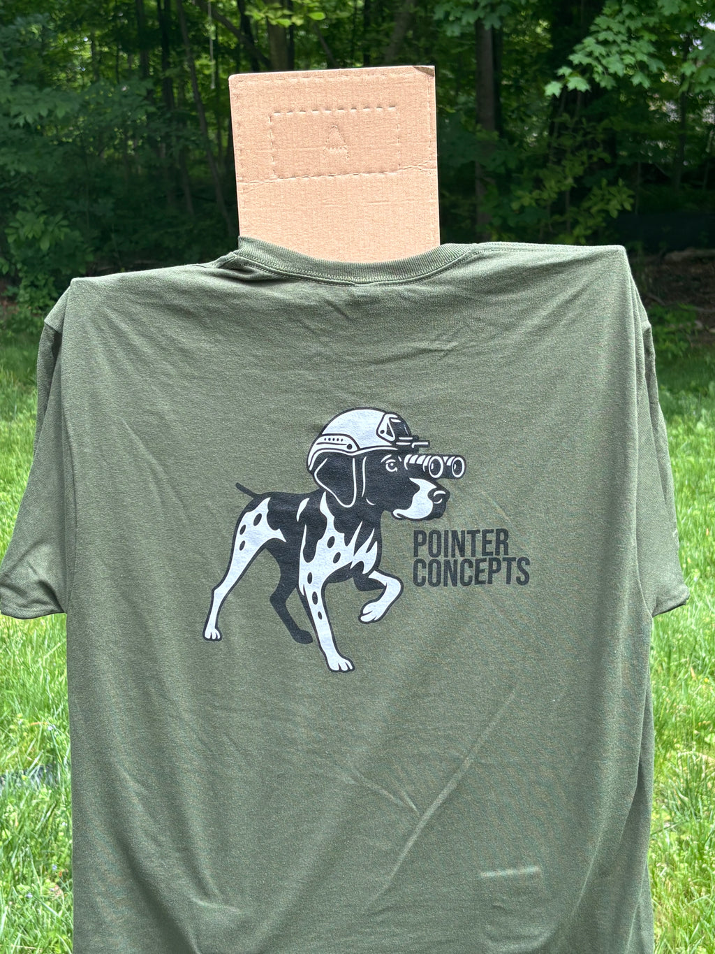 TUCKER  LOGO T