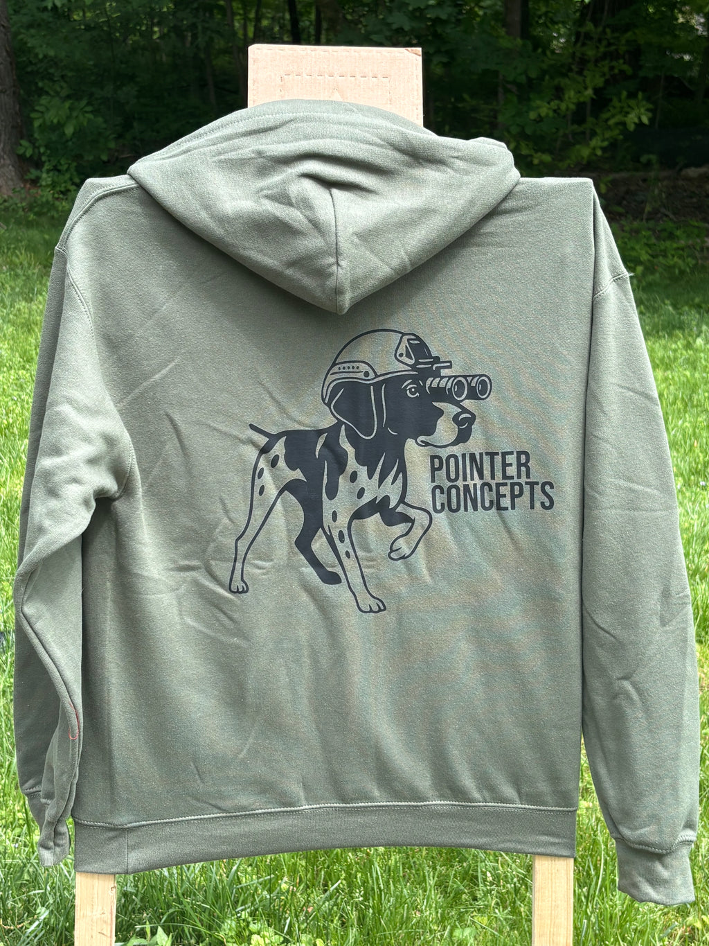 TUCKER LOGO HOODIE
